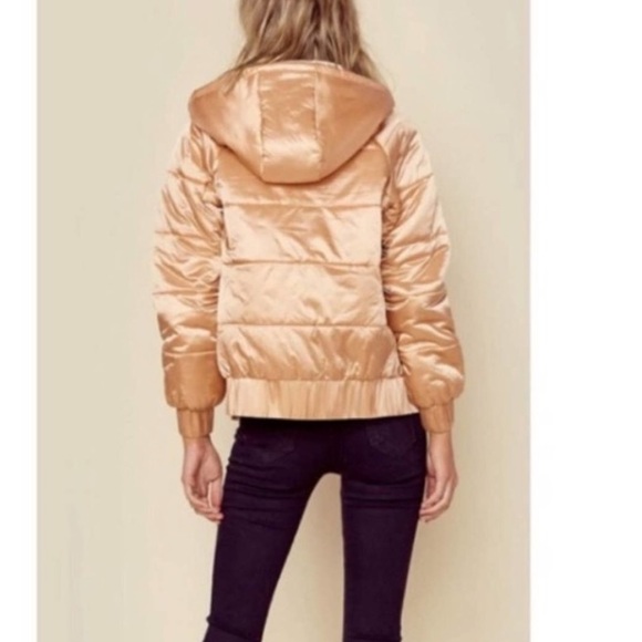 MINKPINK Hooded Puffer Jacket Size small - Picture 2 of 4